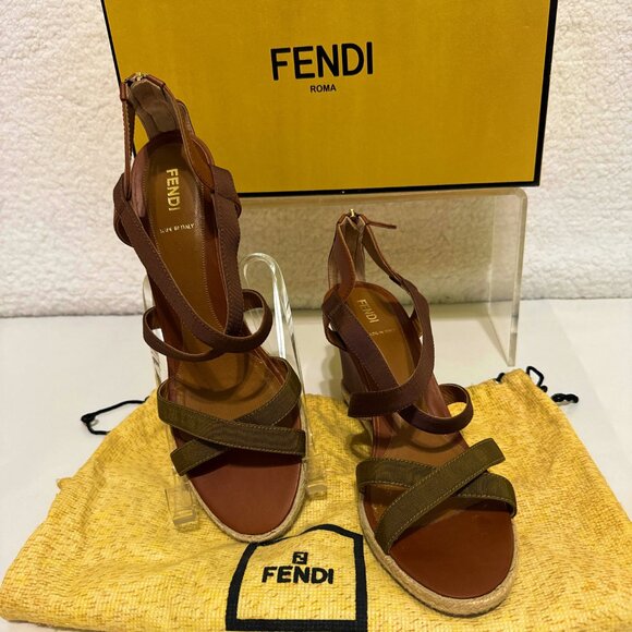 Fendi Wedge Cross Strap Sandal - Leather and canvas with zip back -sz 41 (US 11) - Picture 12 of 15